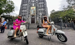 Hanoi Vespa Adventures
