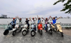 Hanoi Vespa Adventures