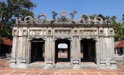 Thanh Nguyen Temple Van Long
