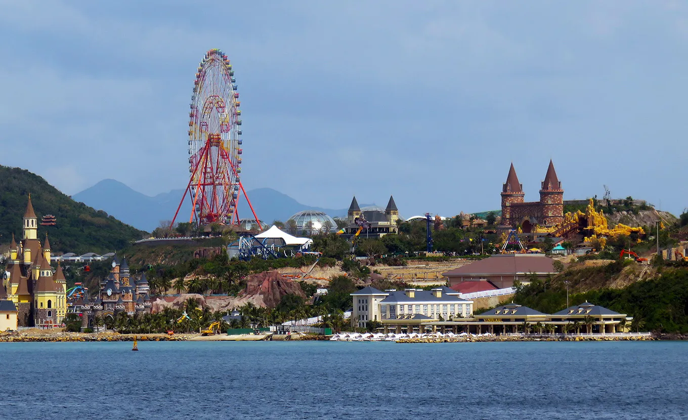 Nha Trang - Vinpearl Land