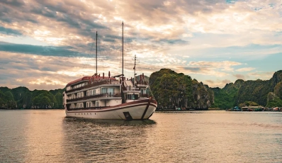 Cruzeiro Gengibre - Heritage Line | Baía de Lan Ha 2 dias 1 noite