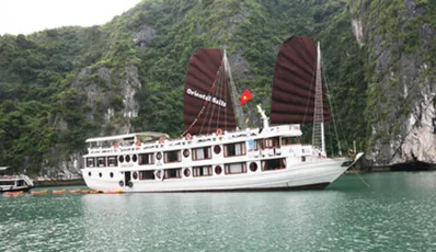 ORIENTAL SAILS | Baia di Bai Tu Long 3 giorni 2 notti